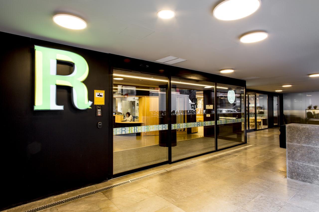 Residencia Universitaria Resa Claudio Coello Madrid Exterior photo